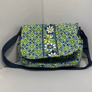 Vera Bradley messenger bag
